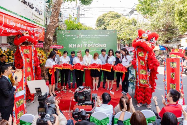 Khai trương Bảo Tâm Đường